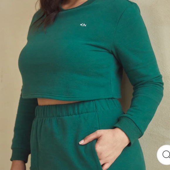 SWEATSHIRT BRAMI (CROP) - Picture 1 of 4